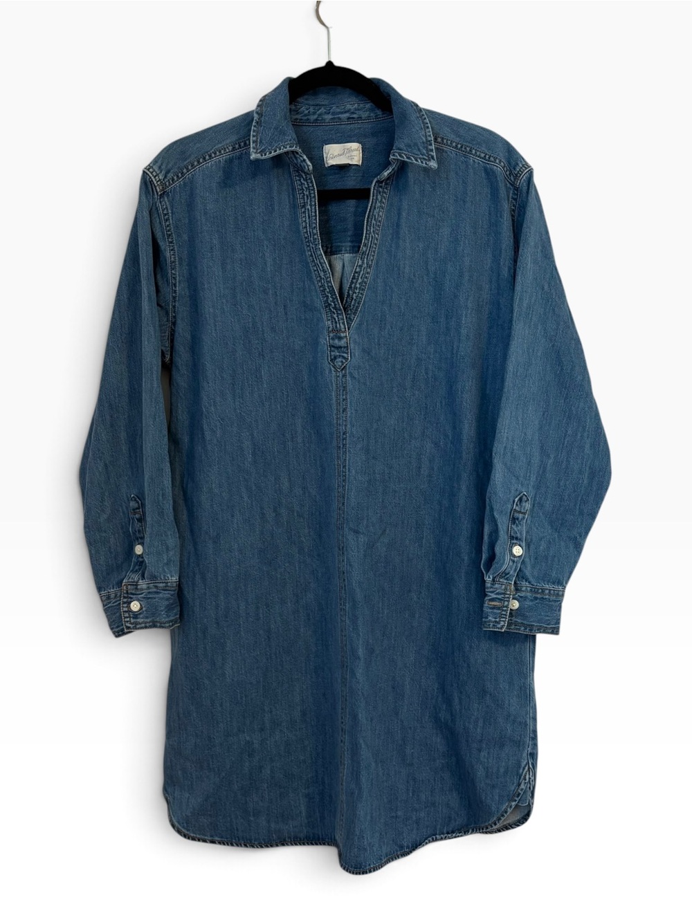 Universal Thread Classic Denim Shirt Dress Medium Blue Long Sleeve V-Neck M